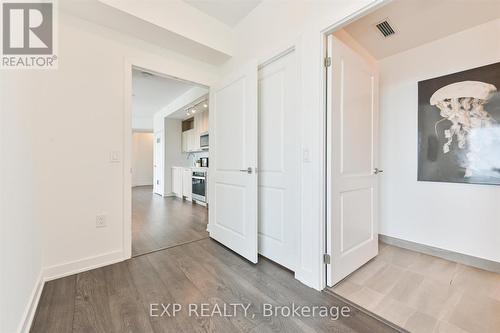 906 - 120 Eagle Rock Way, Vaughan, ON - Indoor Photo Showing Other Room