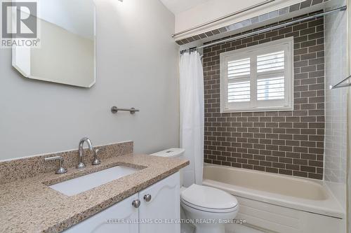97 Forest Circle, Tiny, ON - Indoor Photo Showing Bathroom