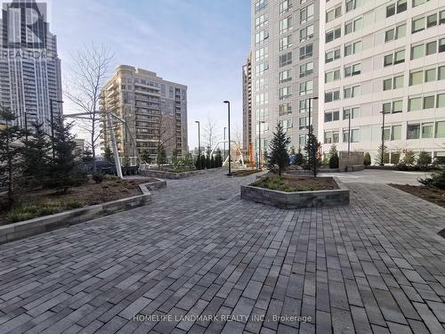 2902 - 4065 Confederation Parkway W, Mississauga, ON - Outdoor With Facade