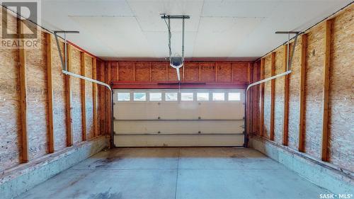 4279 Nicurity Drive, Regina, SK - Indoor Photo Showing Garage