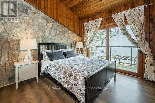210 Cape Chin N. Shore Road, Northern Bruce Peninsula, ON - Indoor Photo Showing Bedroom