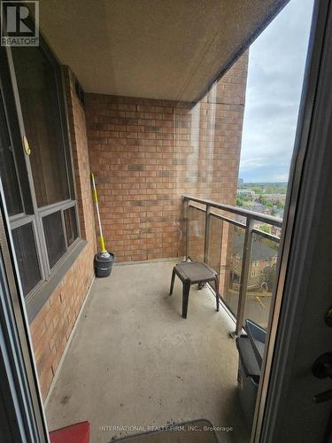 1007 - 55 Strathaven Drive, Mississauga, ON - Outdoor With Balcony With Exterior