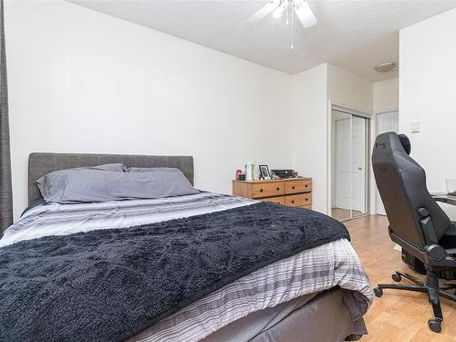 105-2823 Jacklin Rd, Langford, BC - Indoor Photo Showing Bedroom