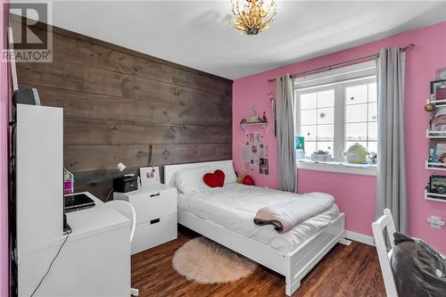 16538 Myers Road, Lunenburg, ON - Indoor Photo Showing Bedroom