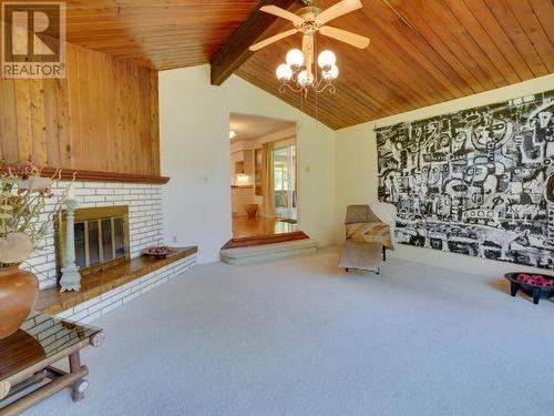 2241 Roberts Road, Powell River, BC - Indoor With Fireplace