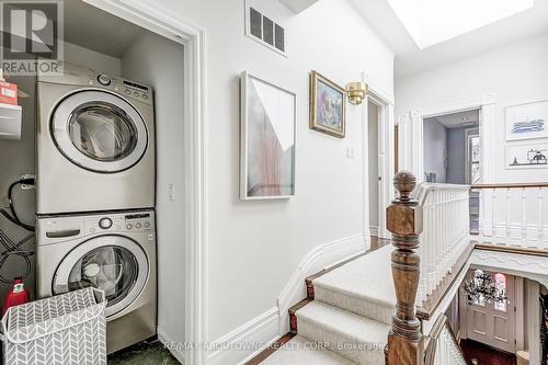 301 Sumach Street, Toronto, ON - Indoor Photo Showing Laundry Room