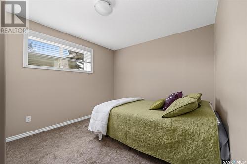 302 959 Bradley Street, Moose Jaw, SK - Indoor Photo Showing Bedroom