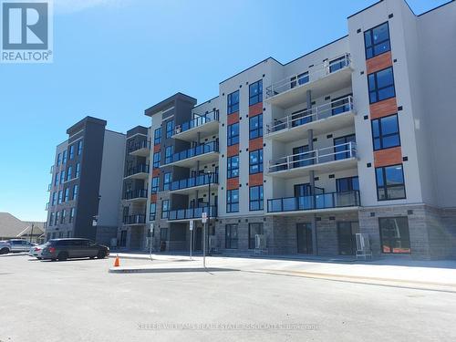 108 - 4 Kimberly Lane, Collingwood, ON - Outdoor With Facade