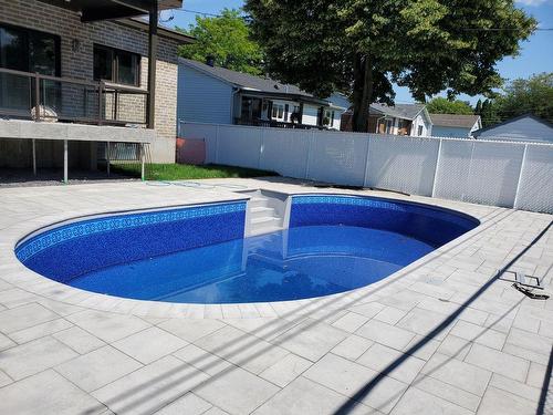 Piscine - 1605 Rue Talleyrand, Brossard, QC - Outdoor With In Ground Pool