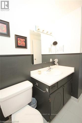 421 - 421 Wilkins Street, London, ON - Indoor Photo Showing Bathroom
