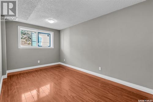 528 H Avenue S, Saskatoon, SK - Indoor Photo Showing Other Room