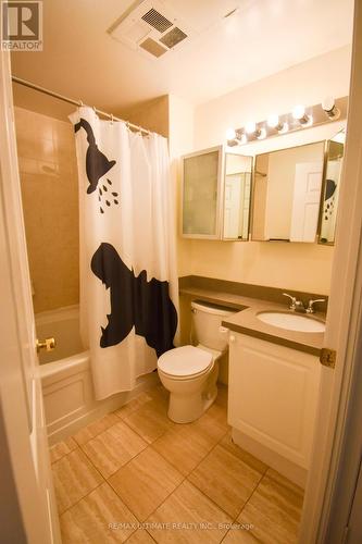 510 - 39 Jarvis Street, Toronto, ON - Indoor Photo Showing Bathroom