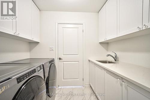 1575 Scarlett Trail, Pickering, ON - Indoor Photo Showing Laundry Room