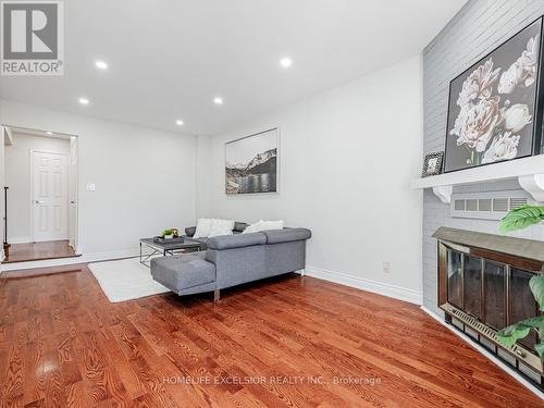 126 Colvin Crescent, Vaughan, ON - Indoor With Fireplace
