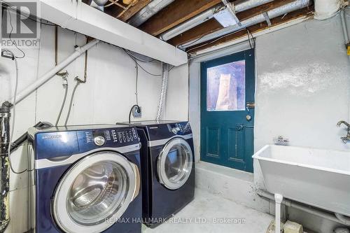 7 Grafton Avenue, Toronto, ON - Indoor Photo Showing Laundry Room