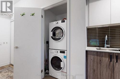 206 - 1787 St Clair Avenue W, Toronto, ON - Indoor Photo Showing Laundry Room