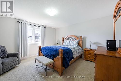 80 Taylor Drive, East Luther Grand Valley, ON - Indoor Photo Showing Bedroom
