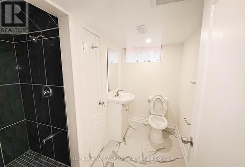 52 Dukinfield Crescent, Toronto, ON - Indoor Photo Showing Bathroom