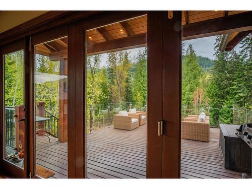 817 White Tail Drive, Rossland, BC - Outdoor With Deck Patio Veranda With Exterior