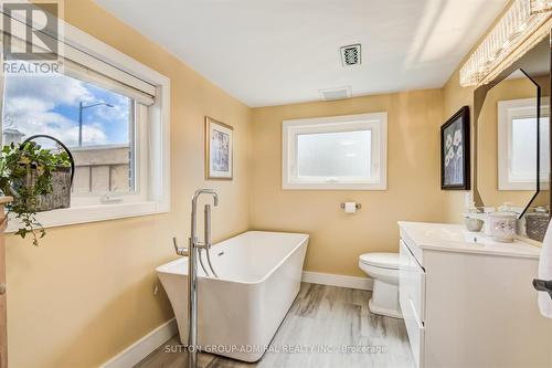 77 Townline Road S, Clarington, ON - Indoor Photo Showing Bathroom