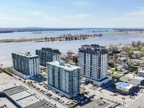 Vue sur l'eau - 305-25 Rue Des Émeraudes, Repentigny (Repentigny), QC - Outdoor With Body Of Water With View