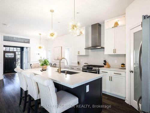 12 Fitzgerald St, Orangeville, ON - Indoor Photo Showing Kitchen With Upgraded Kitchen