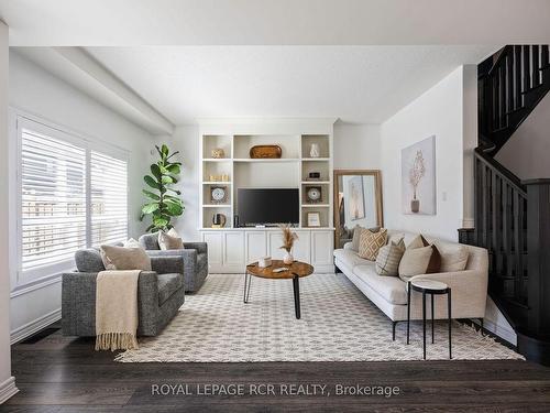 12 Fitzgerald St, Orangeville, ON - Indoor Photo Showing Living Room