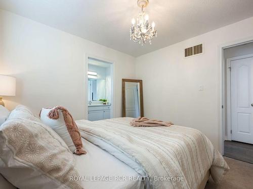 12 Fitzgerald St, Orangeville, ON - Indoor Photo Showing Bedroom