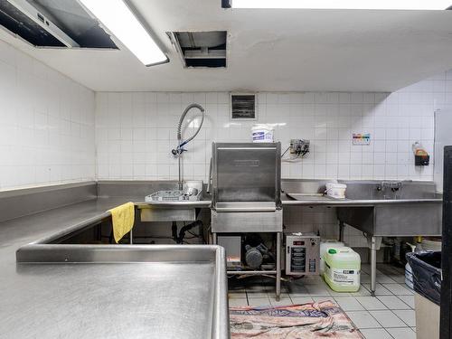 Cuisine - 160 Rue Ste-Anne, Sainte-Anne-De-Bellevue, QC - Indoor Photo Showing Kitchen