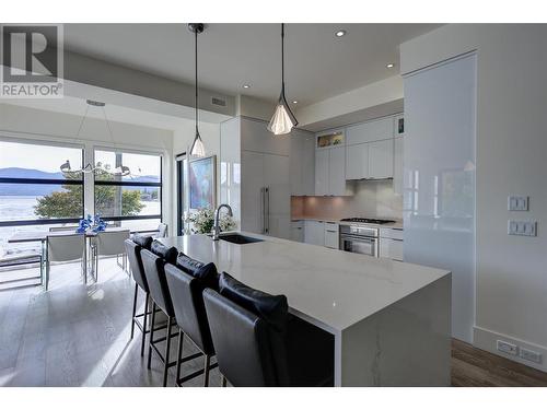 4364 Beach Avenue Unit# 1, Peachland, BC - Indoor Photo Showing Kitchen With Upgraded Kitchen
