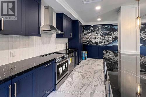 #601 -28 Byng Ave, Toronto, ON - Indoor Photo Showing Kitchen With Upgraded Kitchen