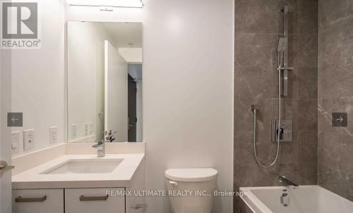 #504 -458 Richmond St W, Toronto, ON - Indoor Photo Showing Bathroom