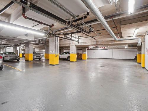 Garage - 1136-1500 Rue Jacques-Casault, Montréal (Ahuntsic-Cartierville), QC - Indoor Photo Showing Garage