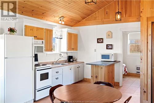2170 Route 530, Grande-Digue, NB - Indoor Photo Showing Kitchen