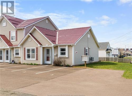 380 Champlain St Unit#1, Dieppe, NB - Outdoor With Facade