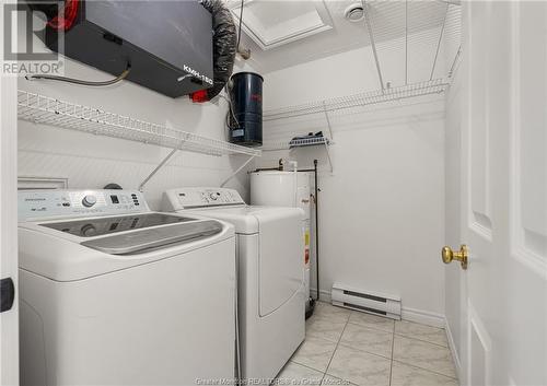 380 Champlain St Unit#1, Dieppe, NB - Indoor Photo Showing Laundry Room