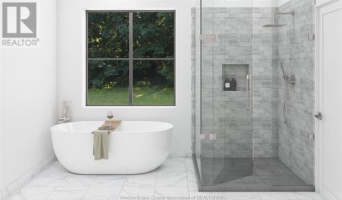 2557 Mayfair Avenue, Lasalle, ON - Indoor Photo Showing Bathroom