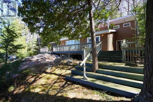 557 Wao Catchacoma, Galway-Cavendish And Harvey, ON - Outdoor With Deck Patio Veranda