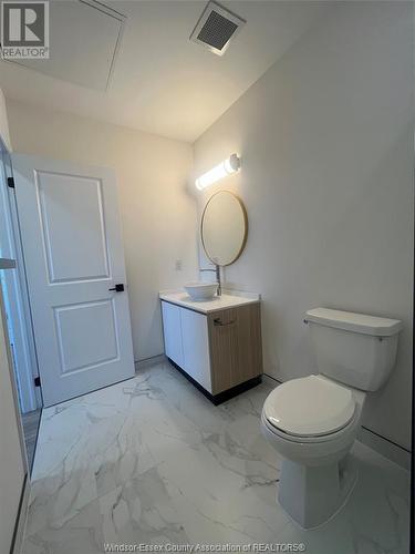 7333 Meo Unit# 507, Lasalle, ON - Indoor Photo Showing Bathroom