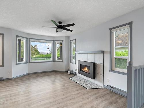 2447 Valleyview Pl, Sooke, BC - Indoor Photo Showing Living Room With Fireplace