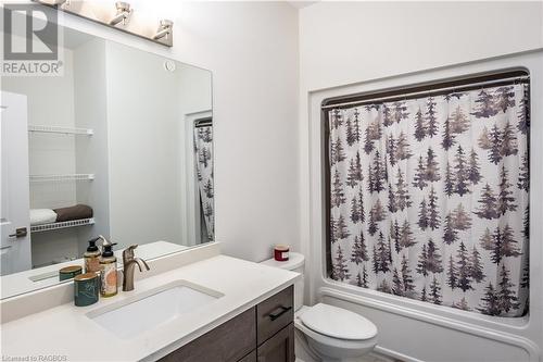 392 Mary Rose Avenue, Port Elgin, ON - Indoor Photo Showing Bathroom