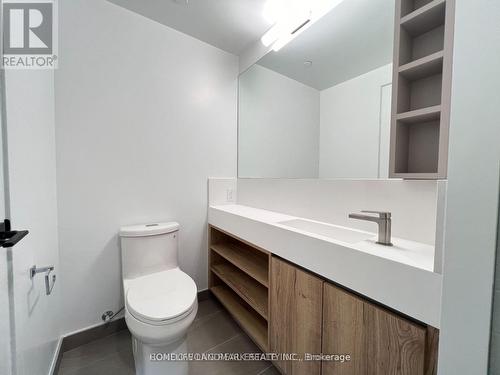2817 - 319 Jarvis Street, Toronto, ON - Indoor Photo Showing Bathroom