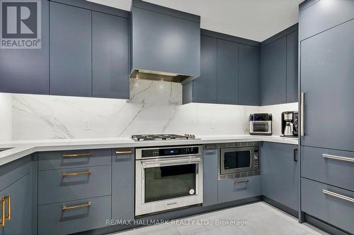 Th103 - 39 Queens Quay E, Toronto, ON - Indoor Photo Showing Kitchen With Stainless Steel Kitchen With Upgraded Kitchen
