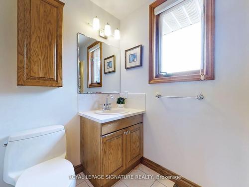 622 Coppercroft Crt, Waterloo, ON - Indoor Photo Showing Bathroom