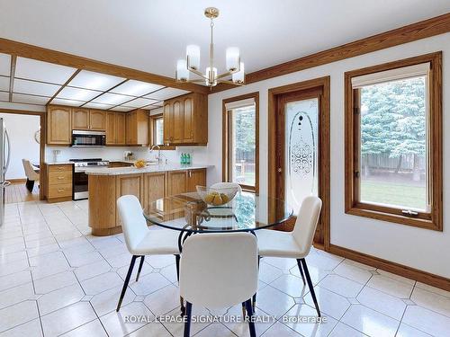 622 Coppercroft Crt, Waterloo, ON - Indoor Photo Showing Dining Room