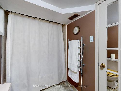 264 Erskine Ave, Toronto, ON - Indoor Photo Showing Bathroom