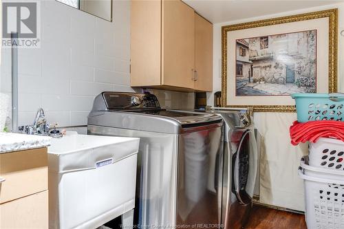 1236 Belleperche Place, Windsor, ON - Indoor Photo Showing Laundry Room