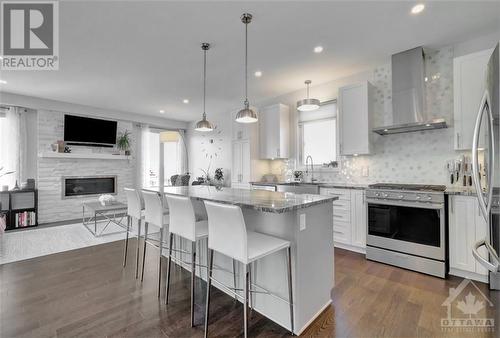 635 Ruby Street, Clarence-Rockland, ON - Indoor Photo Showing Kitchen With Upgraded Kitchen
