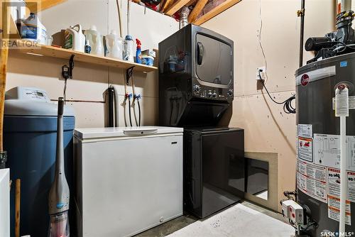 4418 Nicurity Drive, Regina, SK - Indoor Photo Showing Laundry Room