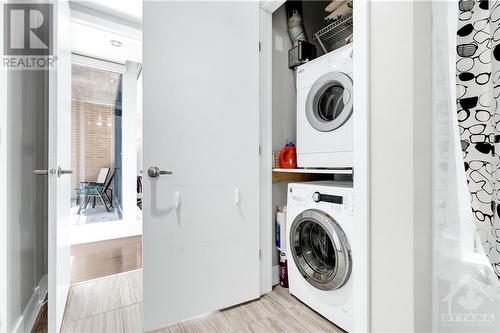 360 Patricia Avenue Unit#512, Ottawa, ON - Indoor Photo Showing Laundry Room